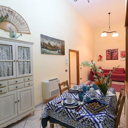 Salerno Centro Apartment Luaran gambar