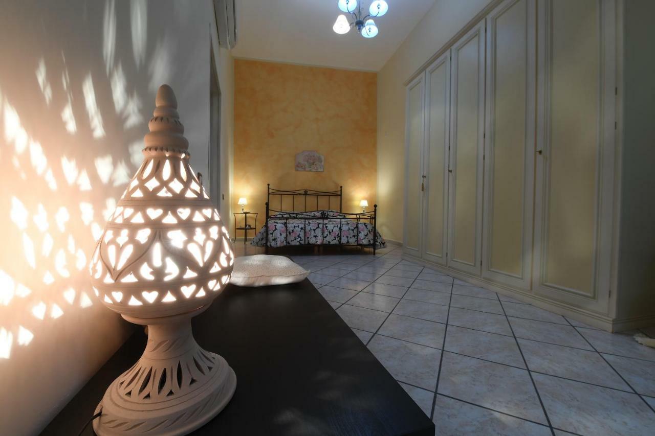 Salerno Centro Apartment Luaran gambar