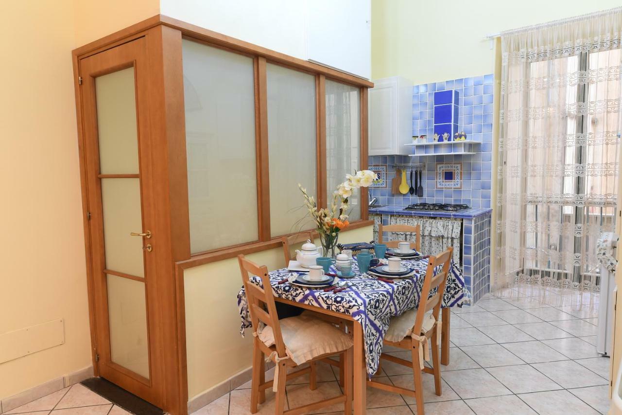Salerno Centro Apartment Luaran gambar