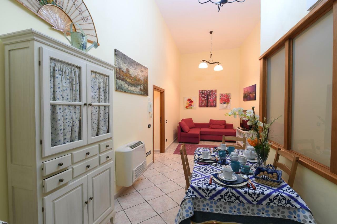 Salerno Centro Apartment Luaran gambar